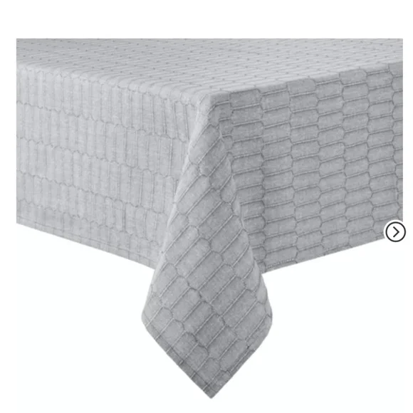 Marth Stewart 60x84 Rectangular Honeycomb Pattern Grey Tablecloth - Picture 1 of 3